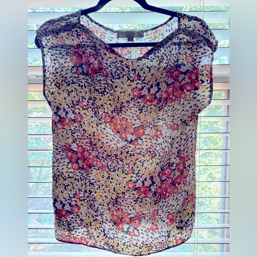 LOFT Floral Sheer Blouse petite XSP